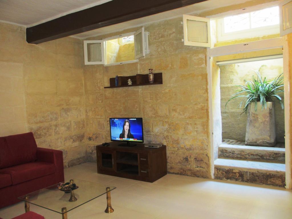 19Th Century Apartment Sliema Bagian luar foto